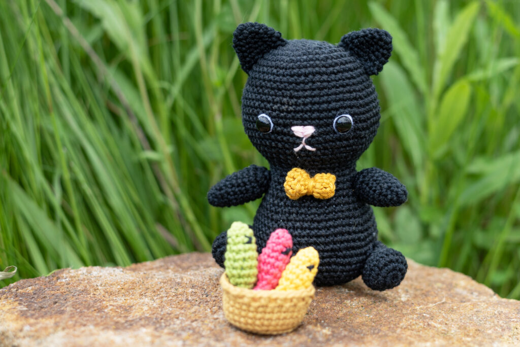 János, a cica, Khuc Cay- Amigurumi, Tarka Forgatag
