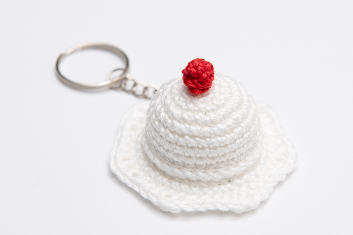 Minni di San't Agata sütemény kulcstartó horgolás