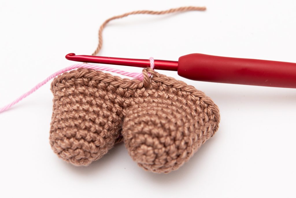 Mandula manó ingyenes horgolásminta