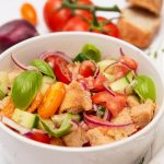 Panzanella – olasz kenyérsaláta